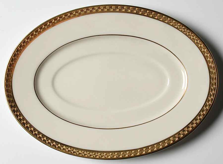 Haverford Hall Underplate for Gravy Boat by Lenox-1