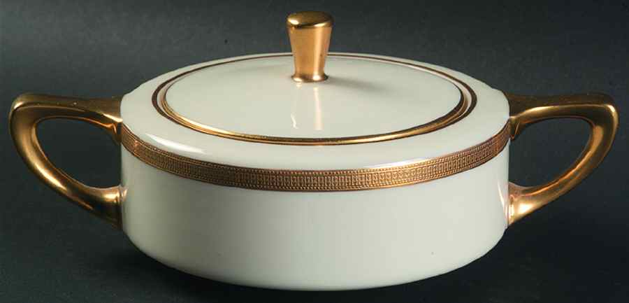 Hanover (Cream) Sugar Bowl & Lid by Lenox-1