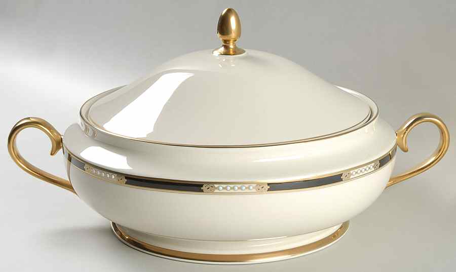 Hancock 1999 Shape Round Covered Vegetable by Lenox-1