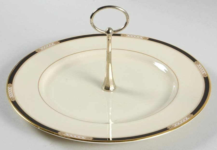 Hancock Round Serving Plate with Handle (DP) by Lenox-1