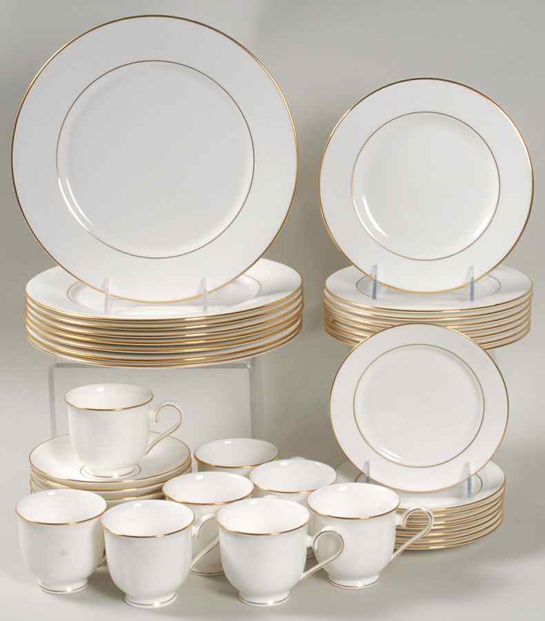 Hannah Gold 40 Piece Set by Lenox-1