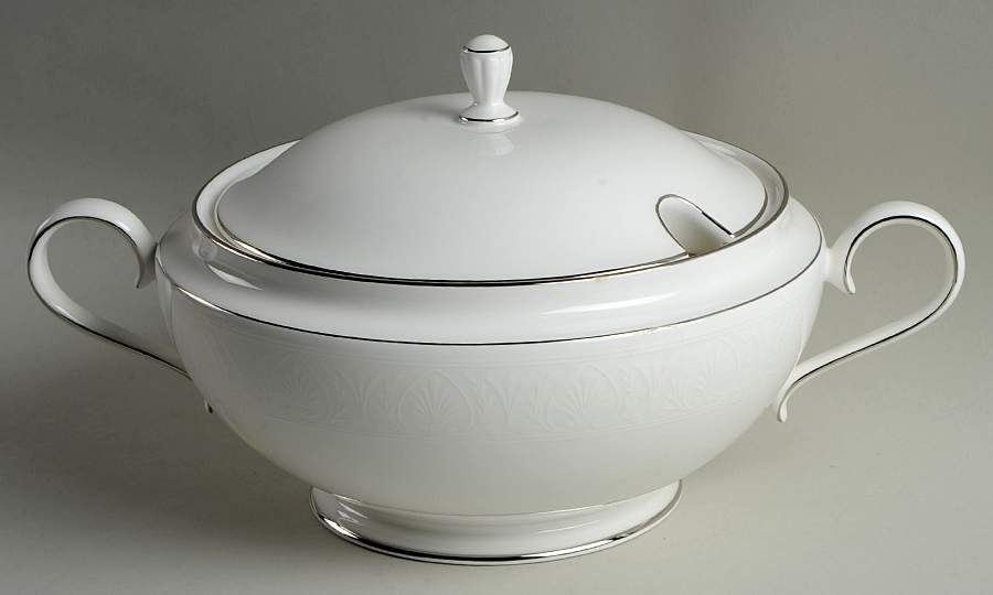 Hannah Platinum Tureen &  Lid by Lenox-1