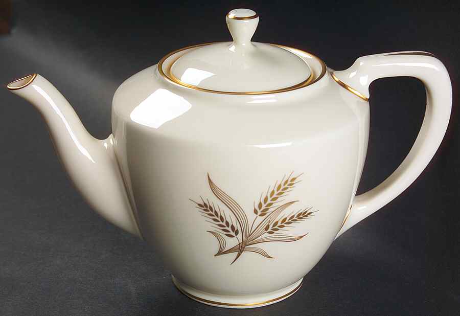 Harvest Shape 1961 Teapot & Lid by Lenox-1