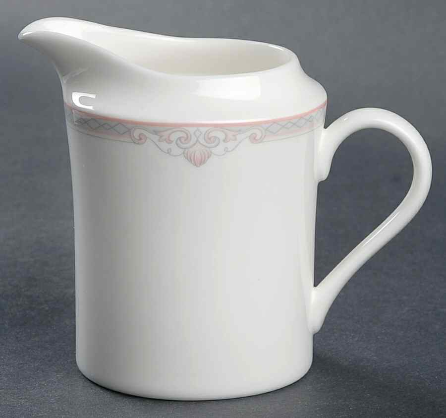 Hatteras Creamer by Lenox-1
