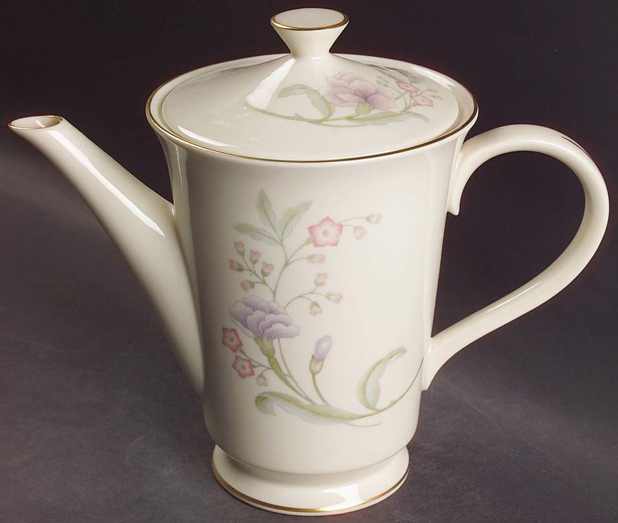 Heiress Tea/Coffee Pot & Lid by Lenox-1