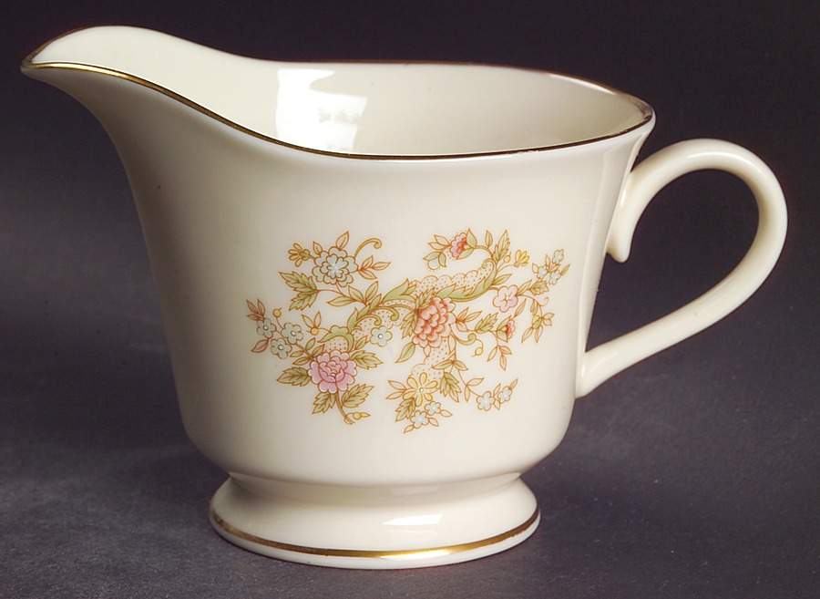 Helmsley Creamer by Lenox-1