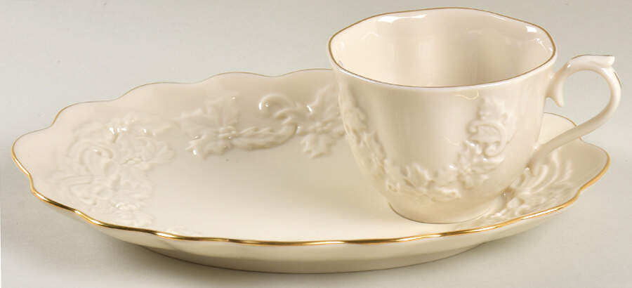 Holiday Hostess (Giftware) Snack Plate & Punch Cup Set by Lenox-1