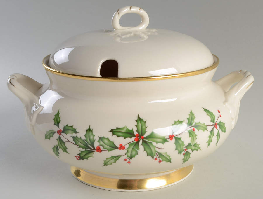 Holiday (Dimension) Tureen & Lid by Lenox-1