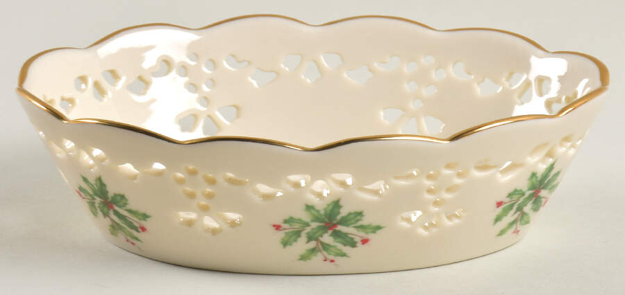 Holiday (Dimension) Oval Pierced Dish by Lenox-1