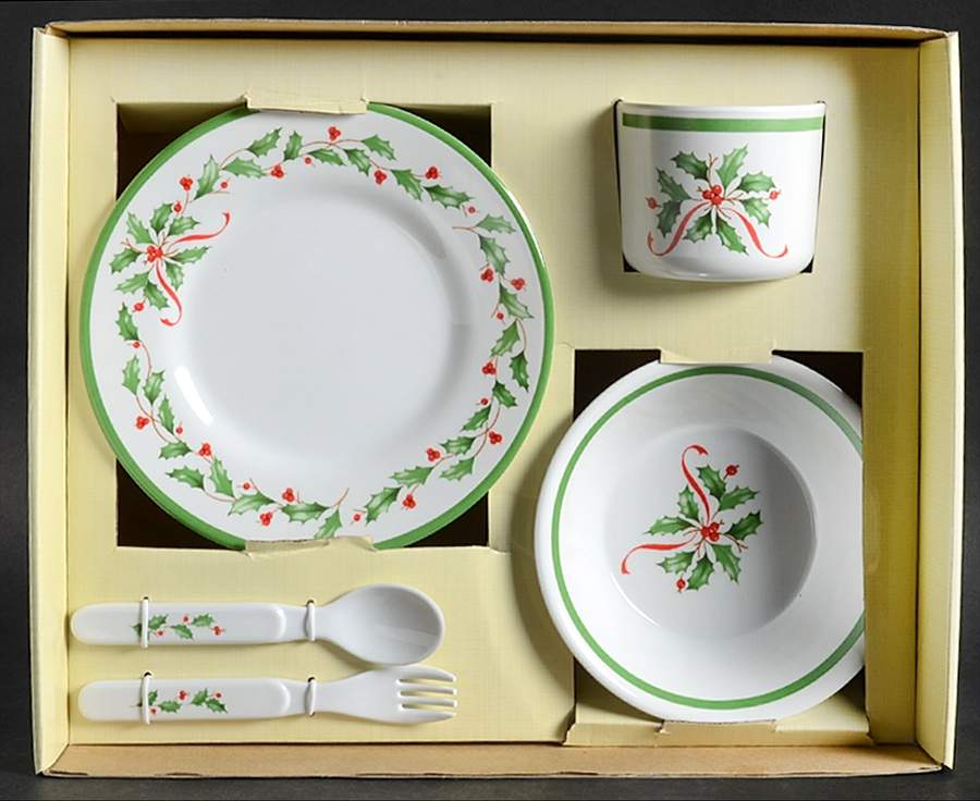 Holiday (Dimension) (5 Piece) Melamine Child's Set by Lenox-1