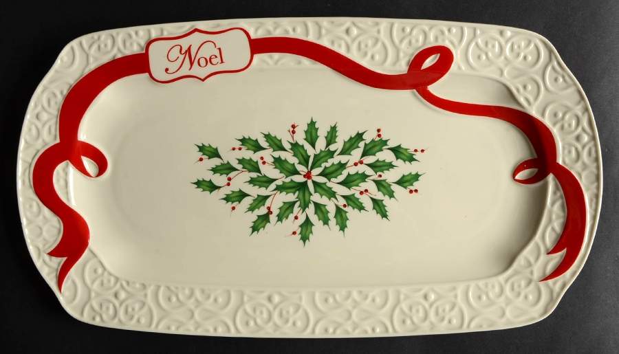 Holiday (Dimension) 14" Carved Oval Platter by Lenox-1
