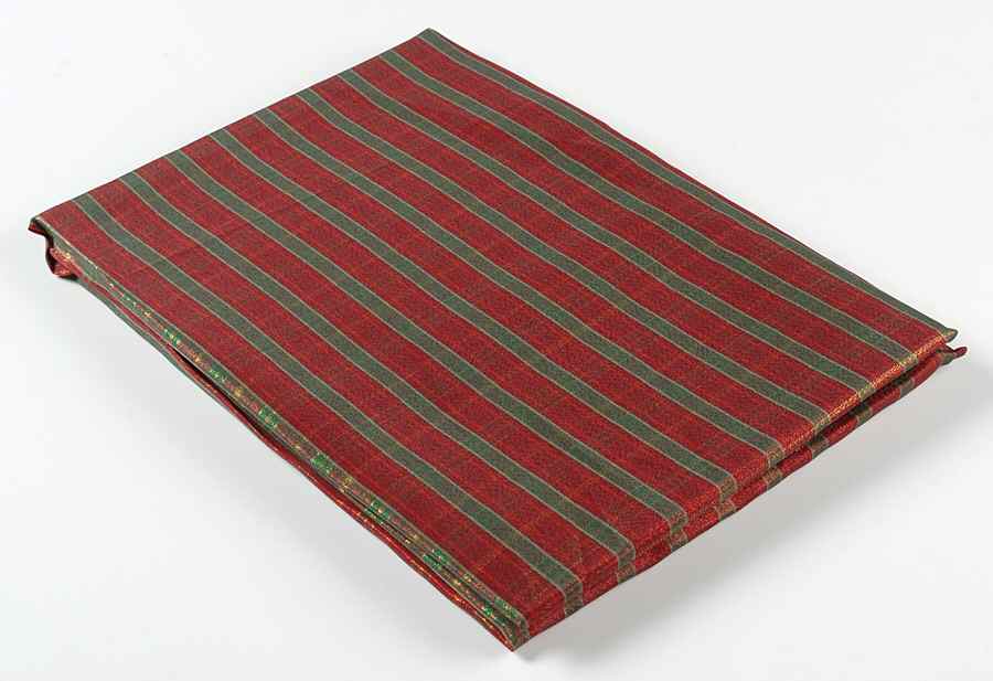Holiday (Dimension) 60" X 84" Oblong Tablecloth by Lenox-1