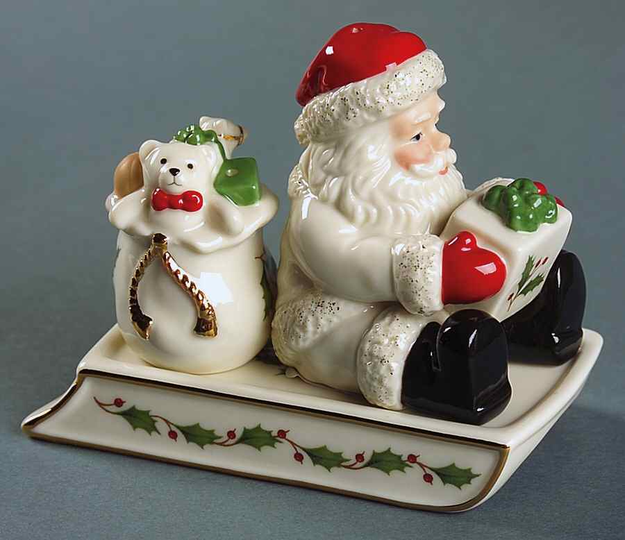 Holiday (Dimension) Figural Salt and Pepper Tray Set by Lenox-1