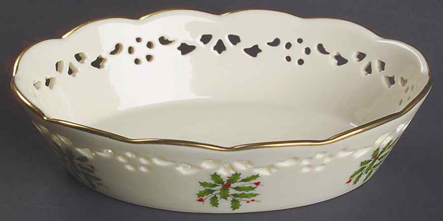 Holiday (Dimension) Pierced Oval Dish by Lenox-1
