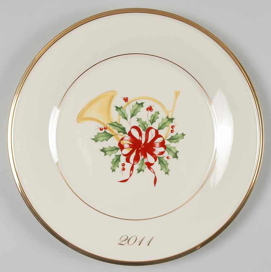 Holiday (Dimension) 2011 Annual Accent Luncheon Plate by Lenox-1