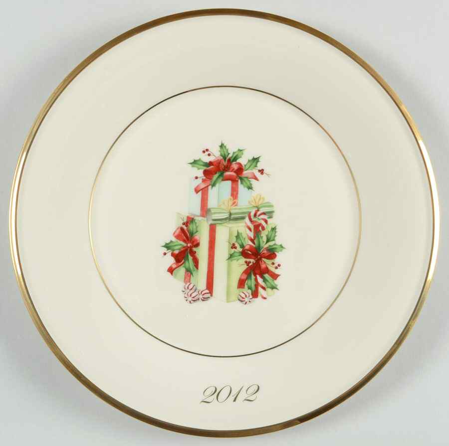 Holiday (Dimension) 2012 Annual Accent Luncheon Plate by Lenox-1