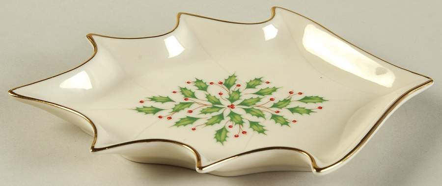 Holiday (Dimension) 7" Leaf Dish by Lenox-1