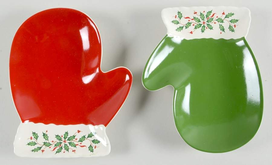Holiday (Dimension) Mitten Plates - Set of 2 Motifs by Lenox-1