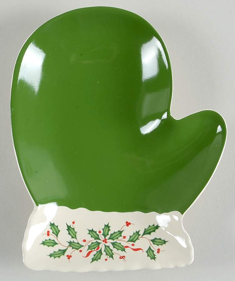 Holiday (Dimension) Mitten Plate by Lenox-1