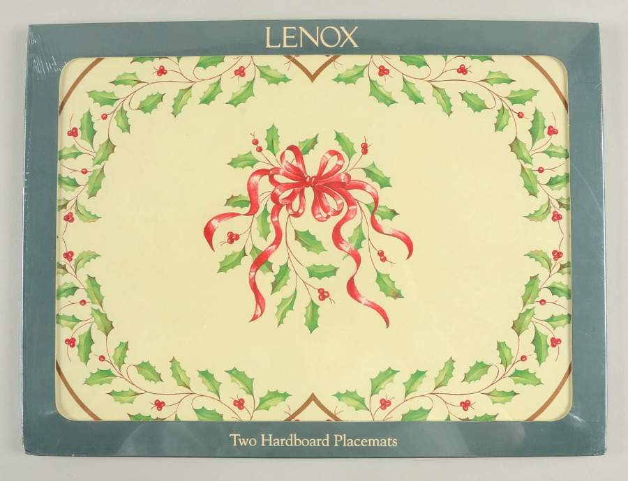 Holiday Gold (Red Ribbon Accent) (Set of 2) Corkboard Placemat by Lenox-1