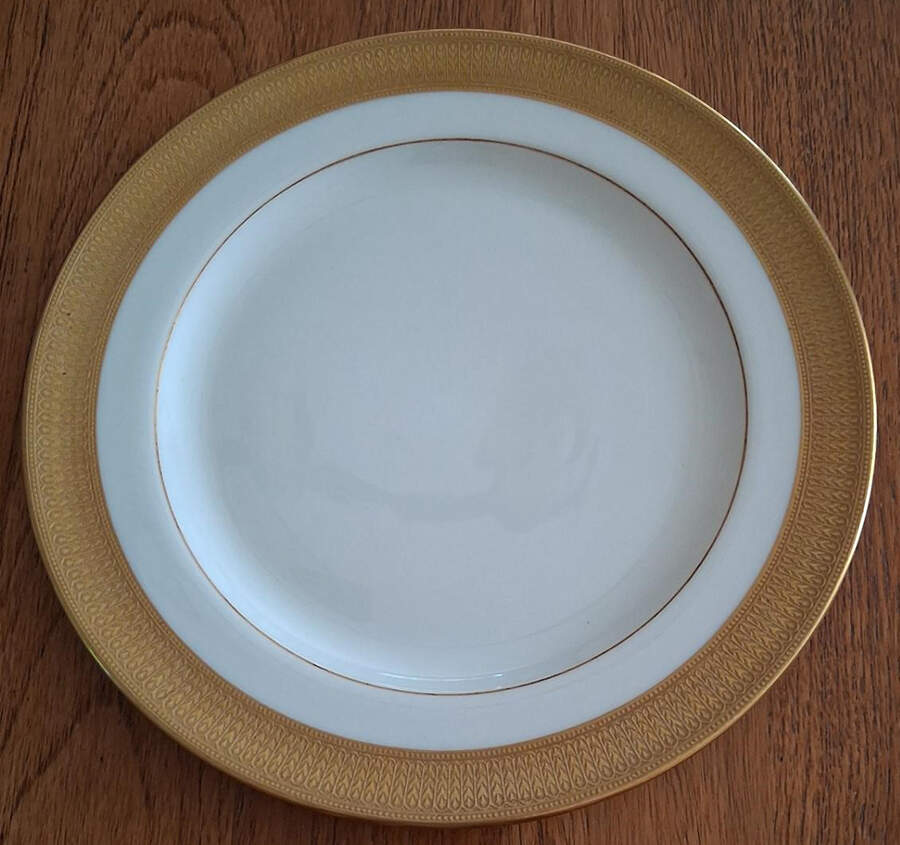 J20 Luncheon Plate by Lenox-1