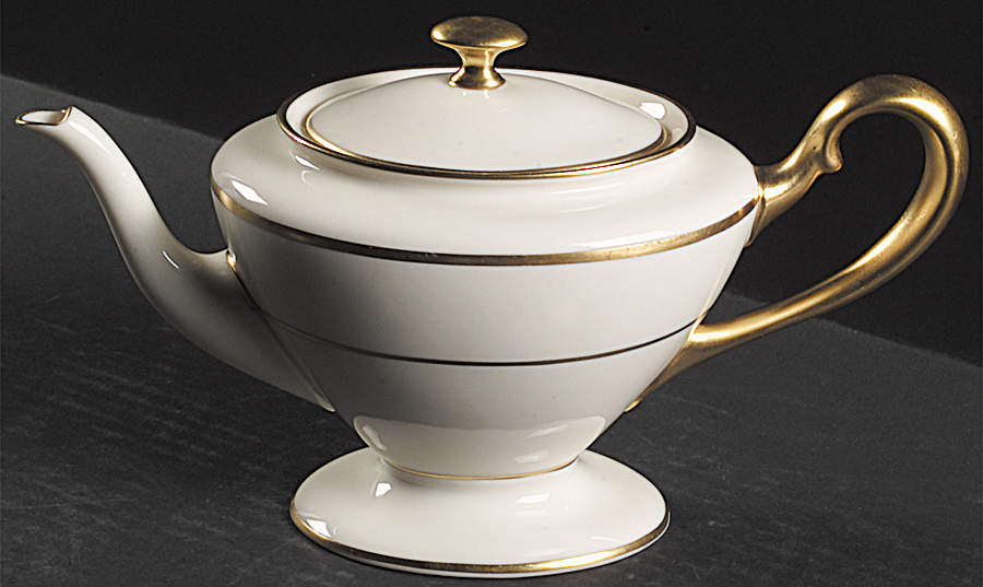 J34 Teapot & Lid by Lenox-1