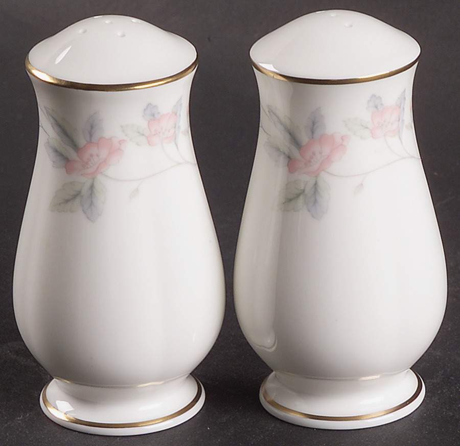 Jacqueline Salt & Pepper Set by Lenox-1