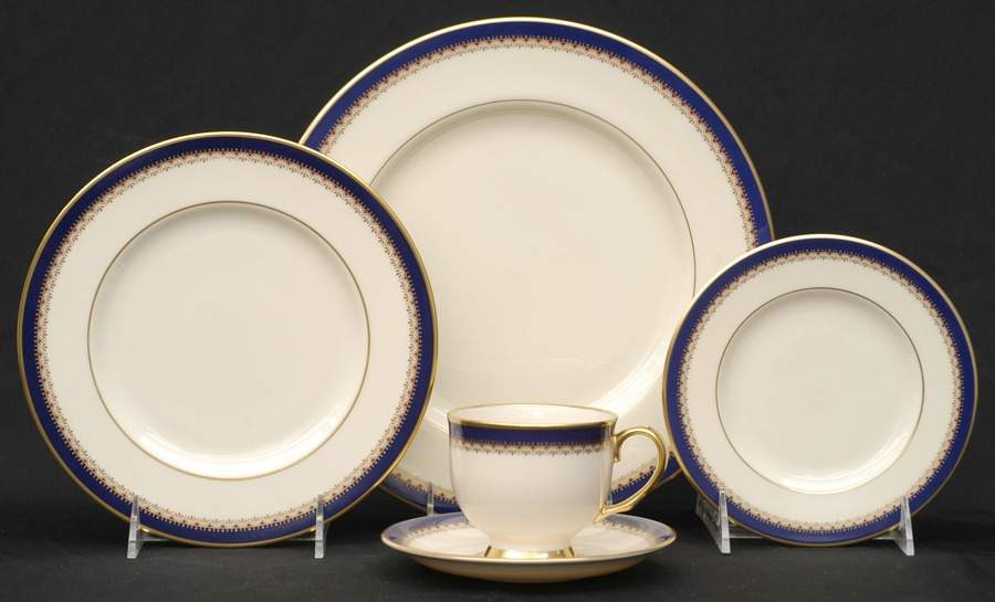 Jefferson 40 Piece Estate Set by Lenox-1
