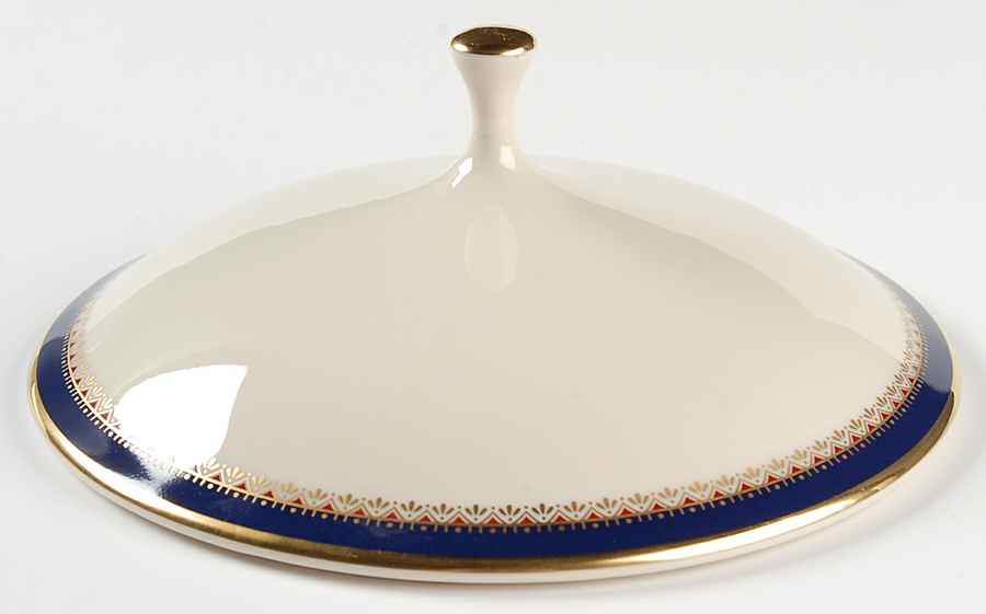 Jefferson Lid for Round Vegetable by Lenox-1