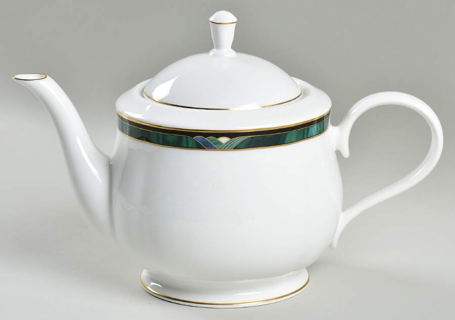 Kelly Teapot & Lid by Lenox-1