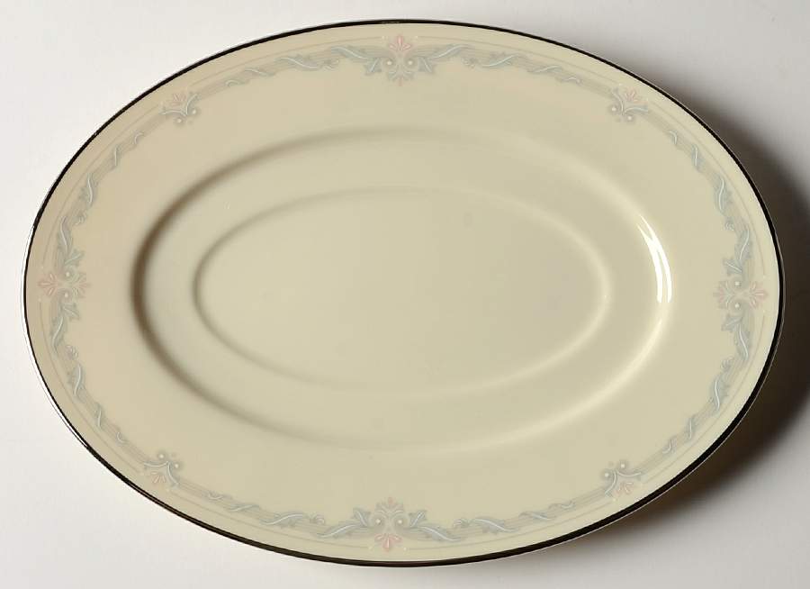 Kingston Underplate for Gravy Boat by Lenox-1