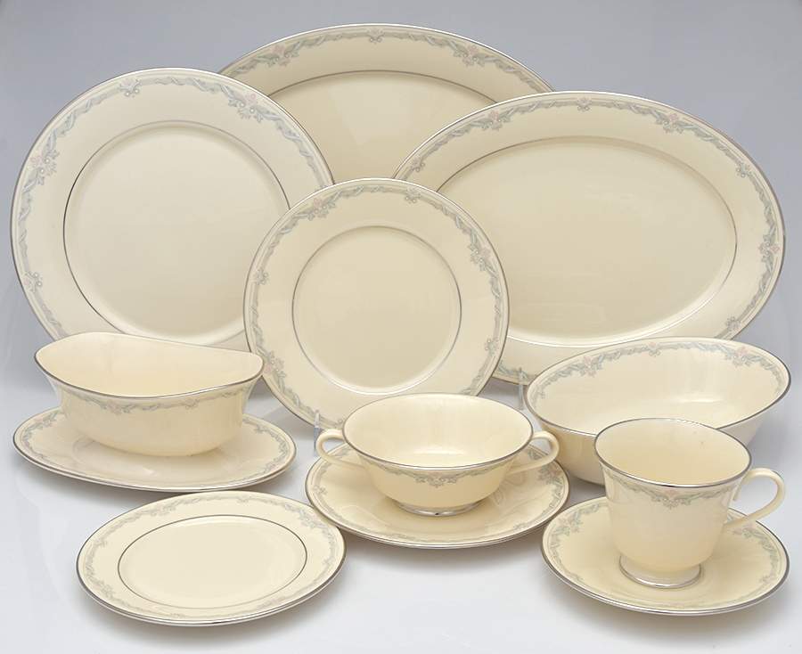Kingston 60 Piece Estate Set by Lenox-1