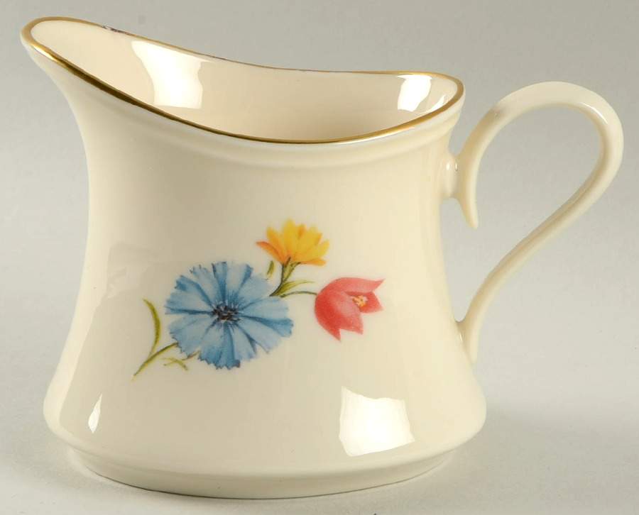 L9 Creamer by Lenox-1
