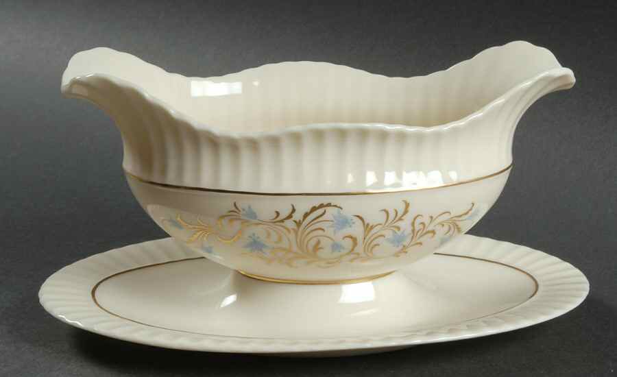 Lafayette Gravy Boat with Attached Underplate by Lenox-1