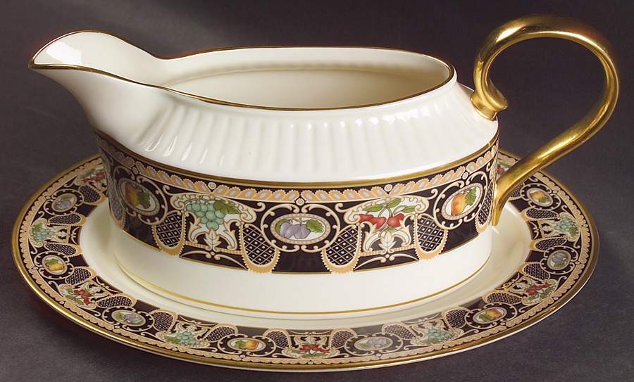 Lammermoor Gravy Boat & Underplate/Relish by Lenox-1