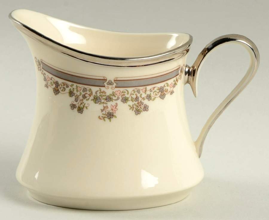 Lace Point Creamer by Lenox-1