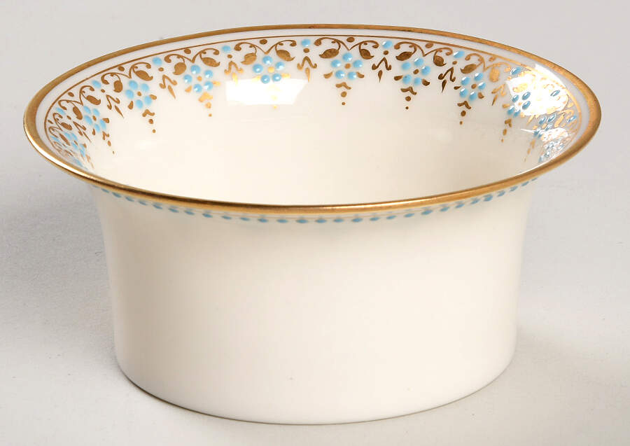 Lenox Liners (Cream, Gold Trim) Enameled Shape 1 Ramekin Liner by Lenox-1