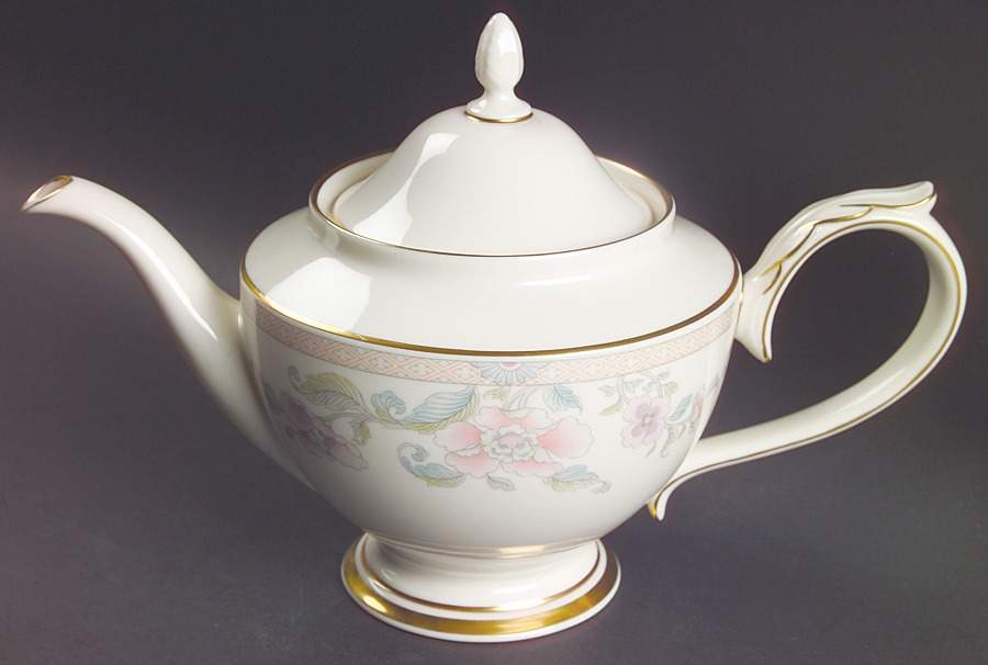 Litchfield Garden Teapot & Lid by Lenox-1