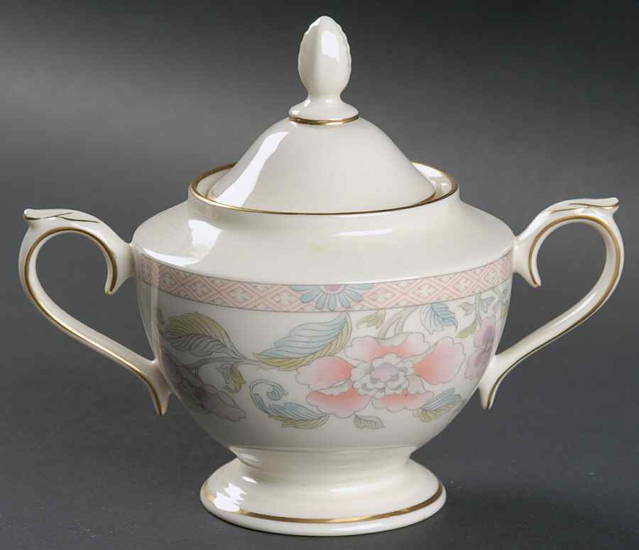 Litchfield Garden Sugar Bowl & Lid by Lenox-1