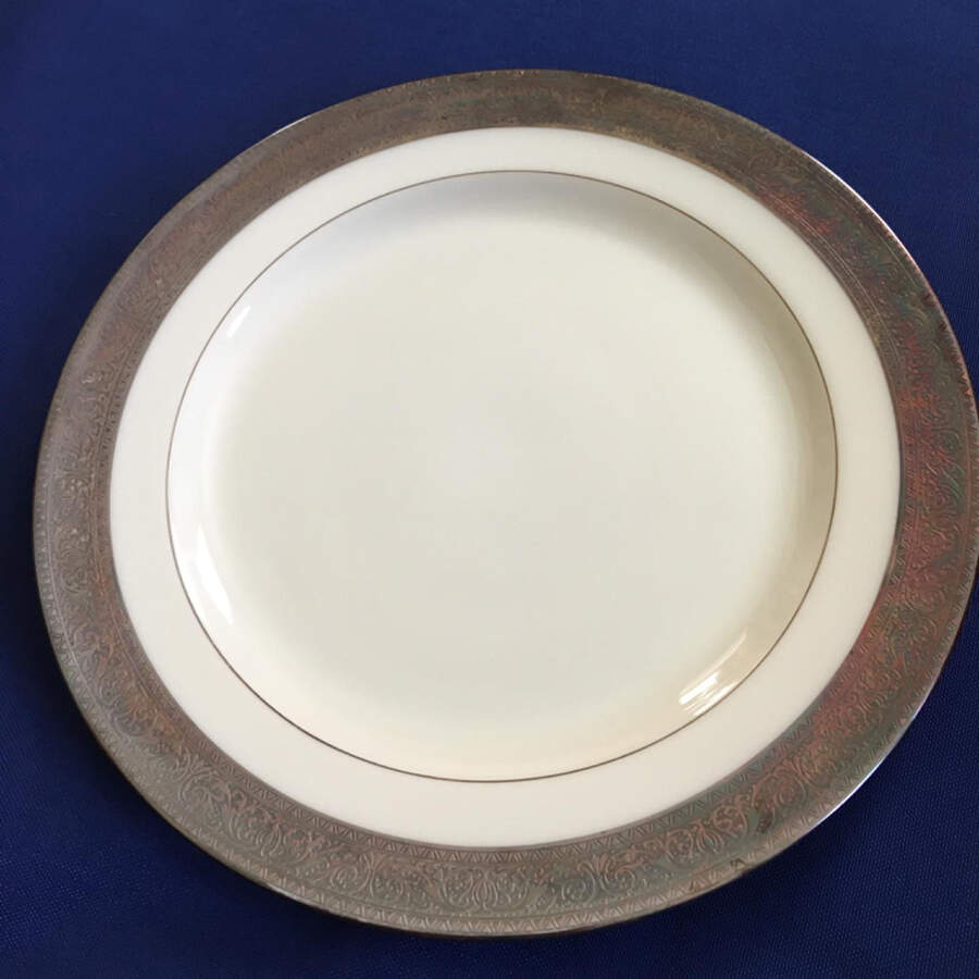 Westchester Platinum Luncheon Plate by Lenox-1