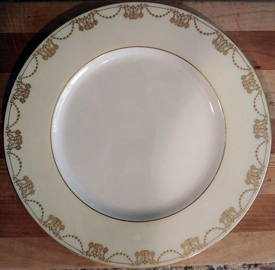 M314a Dinner Plate by Lenox-1