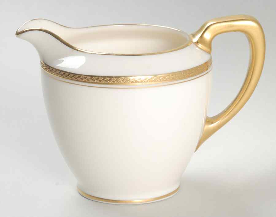 M8 Creamer by Lenox-1