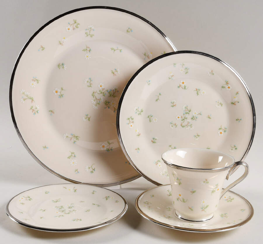 May Flowers 5 Piece Place Setting by Lenox-1
