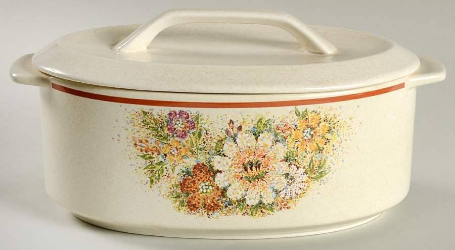 Magic Garden 3 Quart Oval Covered Casserole by Lenox-1