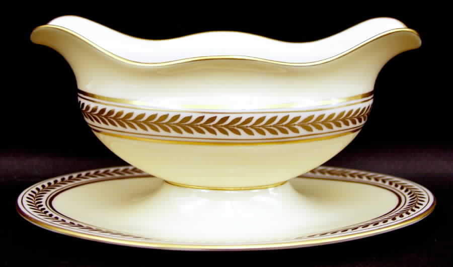 Malmaison Ivory Gravy Boat with Attached Underplate by Lenox-1