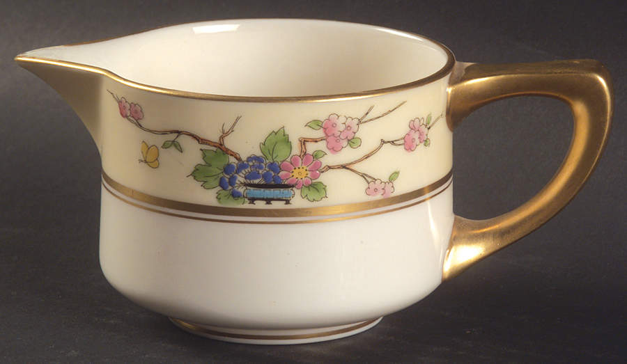Mandarin Creamer by Lenox-1