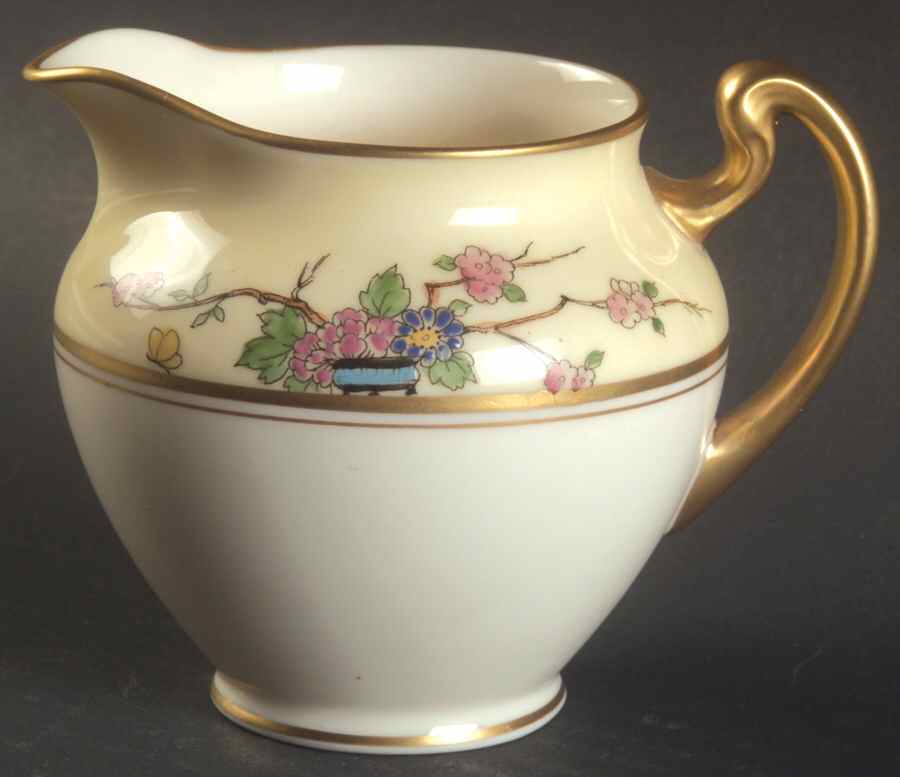 Mandarin Creamer by Lenox-1