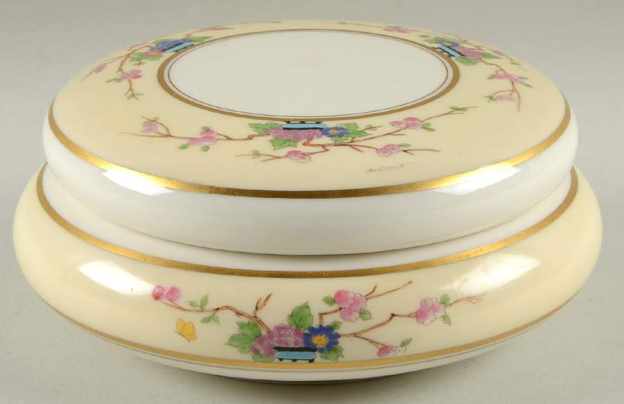 Mandarin 5" Round Bon Bon & Lid by Lenox-1