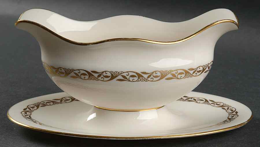 Mayfair Gravy Boat with Attached Underplate by Lenox-1