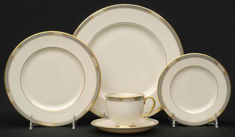 McKinley 5 Piece Place Setting by Lenox-1
